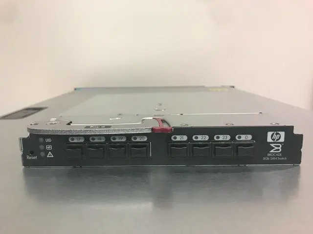 Main image of HP B Series 8/24c Brocade SAN Switch for BladeSystem C-Class AJ821B 489865-002