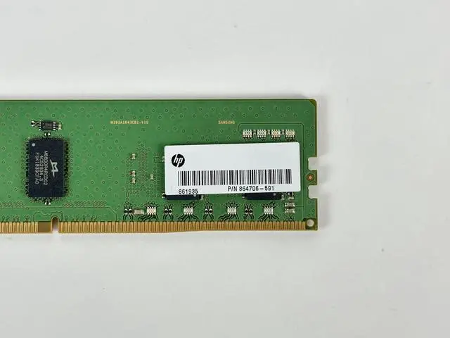 Alt view image 3 of 6 - (NOT FOR HOME PC!) HP 1x 8GB 1Rx8 PC4-2666V-R Reg RDIMM DDR4 ECC RAM Memory 864706-591