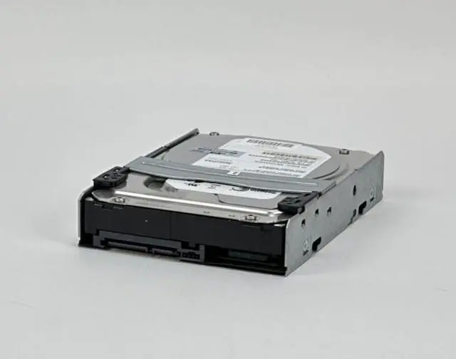 Alt view image 2 of 5 - HP 1TB 7.2K SATA 3Gbps Midline LFF 3.5" Hard Drive 637742-001 QR Tray 3G