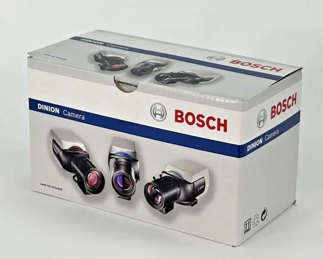 Alt view image 2 of 6 - LOT of 12 Bosch VBN-5085-C21 AN 5000 960H Analog Indoor WDR Box Camera No Lens
