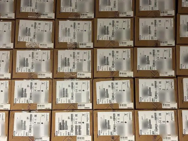 Main image of HPE 500W PSU FS Platinum Hot Plug Low Halogen Power Supply Kit 865408-B21