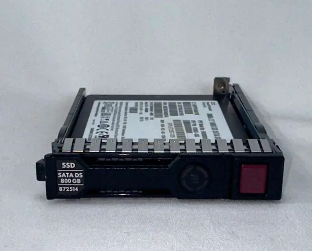 Main image of HPE 800GB SATA WI SFF 2.5 SC SSD 14.6 TBW 10DWPD Write Intensive 99.8% DS SM865a