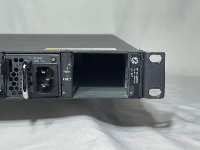 Alt view image 6 of 7 - HPE FlexFabric 5930 2QSFP+ 2-slot L3 Switch 1x PSU 2x Back to Front Fan Kit