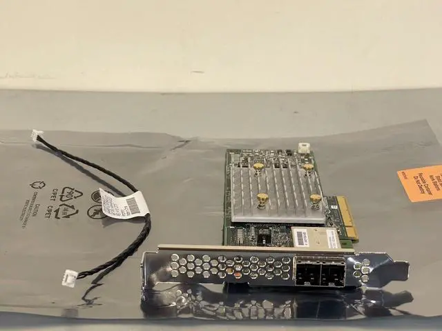 Main image of (NOT FOR HOME PC!) HPE Smart Array P408e-p SR External 12G/s Controller 4GB Cache PCI-e SATA SAS