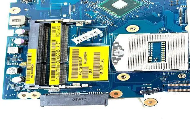 Alt view image 6 of 7 - Genuine Dell Latitude E6540 Motherboard AMD Radeon 6970M 0VPH0Y LA-9413P VPH0Y