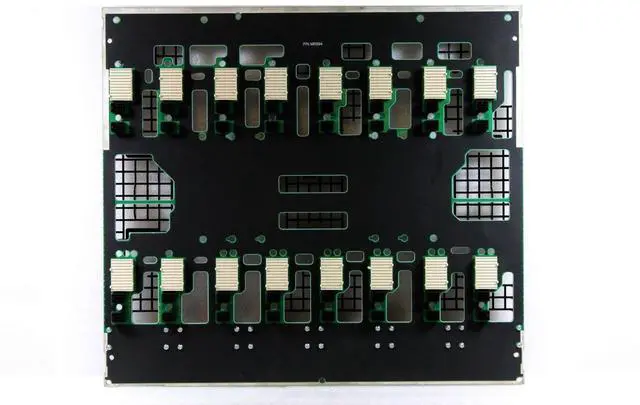 Alt view image 2 of 2 - Genune Dell Poweredge M1000E Enclosure Midplane BackPlane V1 1GB KN162