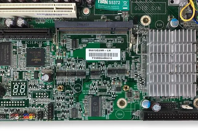 Alt view image 7 of 7 - Tyan Tempest i5000VS Dual Xeon LGA771 Server Motherboard With One Fan