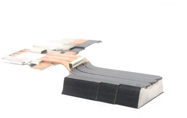 Alt view image 5 of 7 - Lot x 2 Dell Alienware 17.3" M17x R3 Genuine Laptop GPU Cooling Heatsink V1K2G