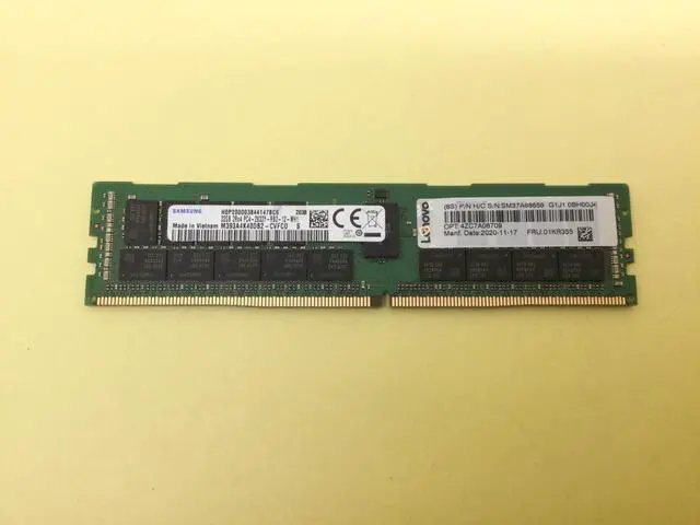 Main image of 01KR355 Lenovo ThinkSystem 32GB 2Rx4 PC4-2933Y RDIMM Server Memory 4ZC7A08709