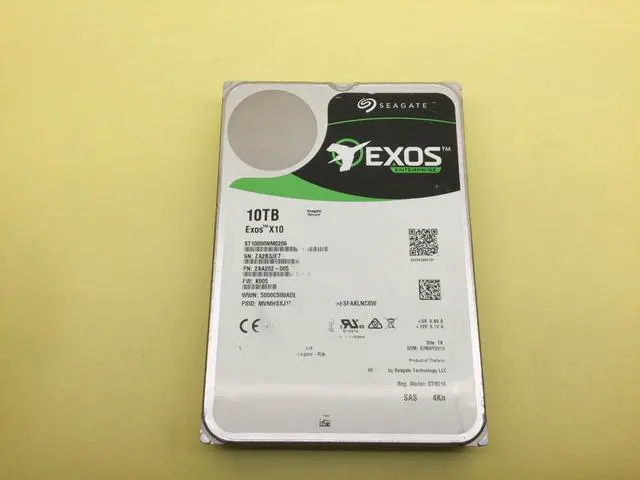 Main image of (NOT FOR HOME PC!) SEAGATE EXOS X10 10TB 7.2K SAS 12Gb/s 3.5IN 4Kn HDD ST10000NM0206 ***Grade B