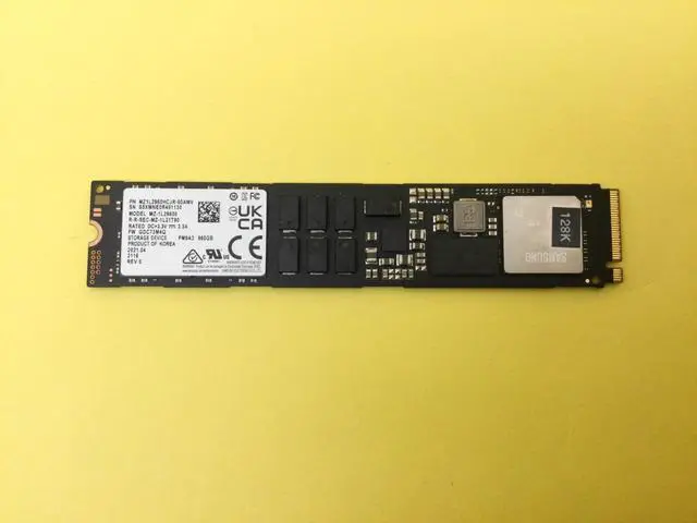 Alt view image 2 of 4 - Samsung PM9A3 960GB NVMe PCIe Gen4 x4 M.2 22110 SSD MZ-1L29600