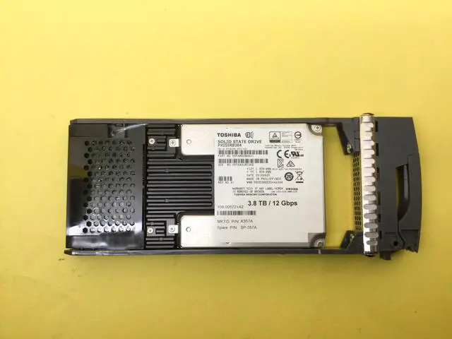 Alt view image 4 of 7 - (NOT FOR HOME PC!) X357A Netapp 3.84TB SAS 12Gbps 2.5'' SSD For FAS2240 DS2246 108-00572+