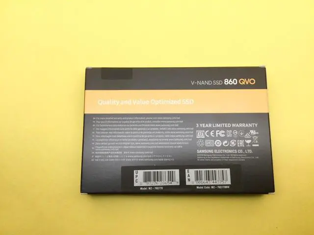 Alt view image 2 of 2 - Samsung 860 QVO 1TB SATA III 2.5" Internal SSD MZ-76Q1T0B/AM