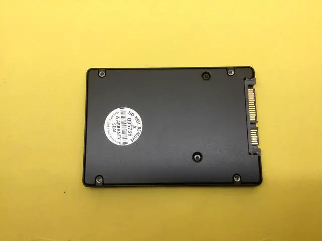 Alt view image 4 of 4 - MZ-7KM1T90 Samsung SM863 2.5'' 1.92TB 6Gbps SATA SSD MZ7KM1T9HAJM