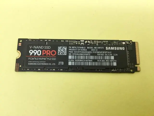 Alt view image 2 of 4 - Samsung 990 PRO 2TB M.2 NVME PCIE 4.0 V-NAND Internal SSD MZ-V9P2T0