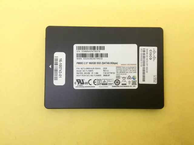 Alt view image 2 of 5 - MZ-7LH9600 Samsung PM883 960GB SATA 6Gbps 2.5" Internal SSD MZ7LH960HAJR