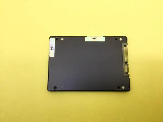 Alt view image 3 of 3 - Micron 5200 MAX 1.92TB SATA 6Gbps 2.5'' Internal SSD MTFDDAK1T9TDN