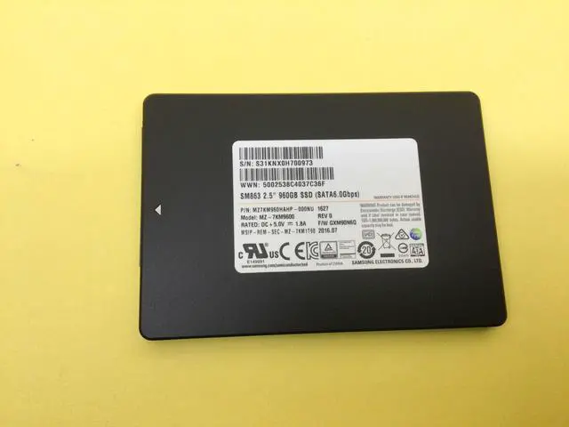 Alt view image 2 of 7 - Samsung SM863 Series 960GB SATA 6Gbps 2.5'' Internal SSD MZ-7KM9600