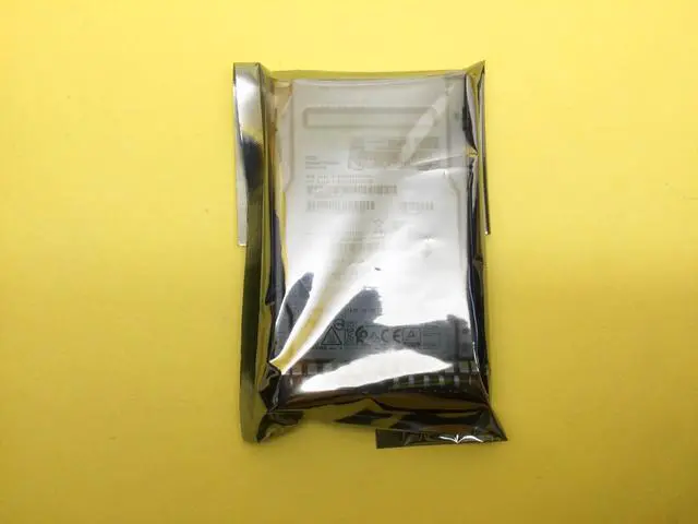 Alt view image 3 of 3 - (NOT FOR HOME PC!) P26290-B21 HPE 800GB SAS 24G MIXED USE SFF SC SSD P37171-001