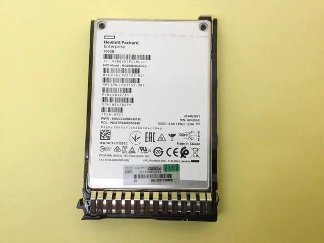 Main image of (NOT FOR HOME PC!) P21131-B21 HPE 800GB SAS 12G MIXED USE SFF SC DS SSD P22581-001