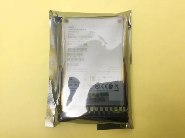 Alt view image 3 of 3 - (NOT FOR HOME PC!) P21131-B21 HPE 800GB SAS 12G MIXED USE SFF SC DS SSD P22581-001