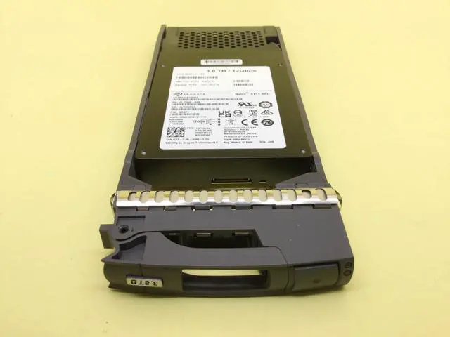 Alt view image 3 of 4 - (NOT FOR HOME PC!) X357A Netapp 3.84TB SAS 12Gbps 2.5'' SSD Seagate XS3840SE70084 108-00572+B2