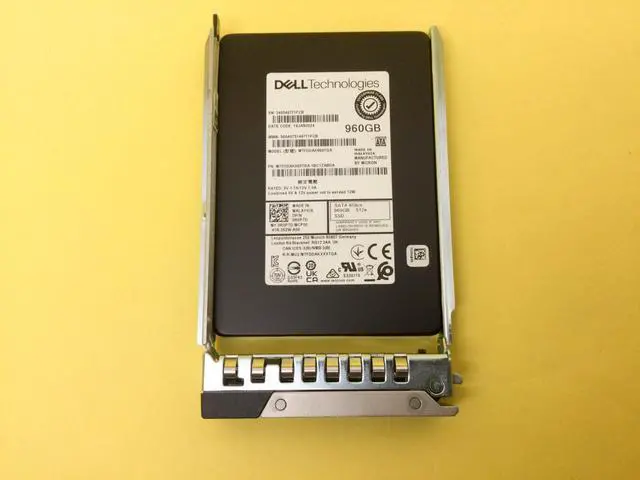 Alt view image 2 of 3 - R0P7D Dell 960GB SATA 6Gbps Read Intensive 2.5'' SSD 0R0P7D MTFDDAK960TGA
