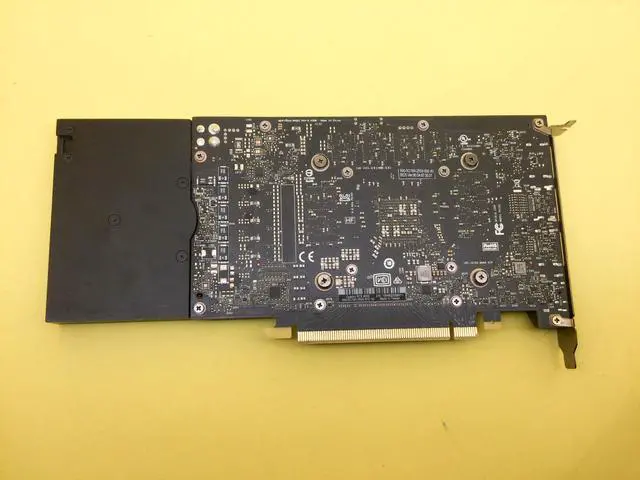 Alt view image 2 of 2 - Nvidia Quadro RTX 4000 GDDR6 8GB PCIe Graphics Card