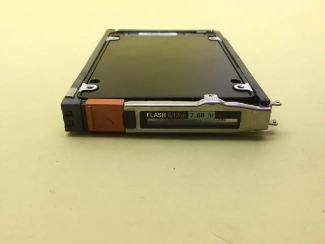 Alt view image 4 of 6 - (NOT FOR HOME PC!) 005052556 EMC 7.68TB SAS 12Gbps 2.5in FLASH SSD 118000634 Samsung MZ-ILT7T6A