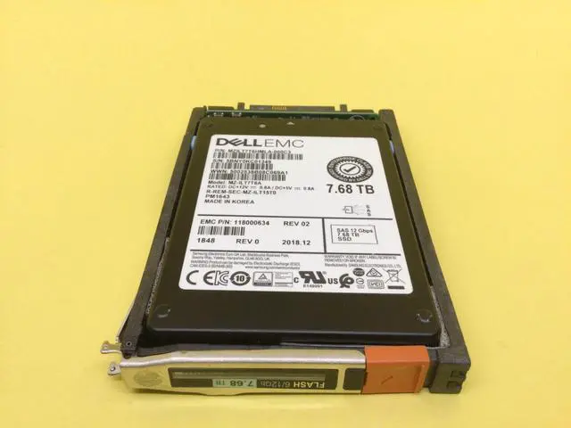 Alt view image 3 of 6 - (NOT FOR HOME PC!) 005052556 EMC 7.68TB SAS 12Gbps 2.5in FLASH SSD 118000634 Samsung MZ-ILT7T6A