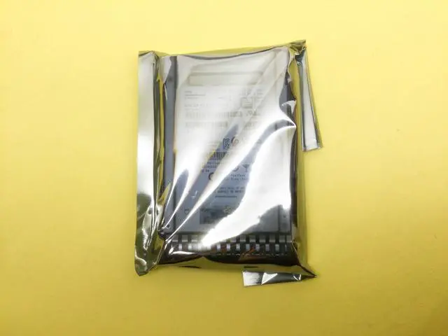 Alt view image 3 of 3 - (NOT FOR HOME PC!) P04533-B21 HPE 1.6TB SAS 12G MIXED USE SFF SC SSD P06580-001