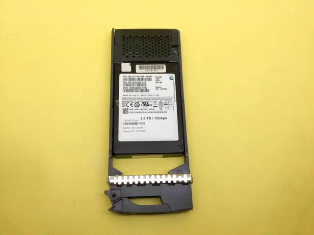 Main image of (NOT FOR HOME PC!) NetApp X358A 3.8TB SAS 12Gb/s 2.5'' SSD For DS2246 DS224C FAS2552 MZ-ILS3T8A