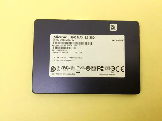 Main image of Micron 5200 MAX 960GB SATA 6Gbps 2.5'' Internal SSD MTFDDAK960TDN