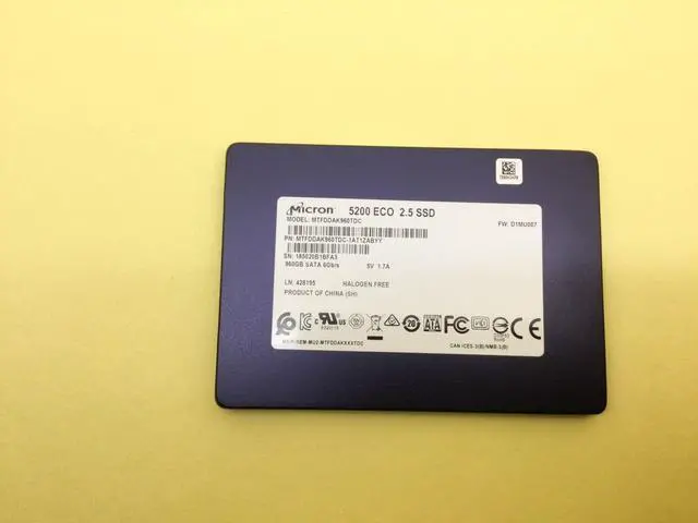 Main image of MICRON 5200 ECO 960GB SATA 6Gbps 2.5" internal SSD MTFDDAK960TDC