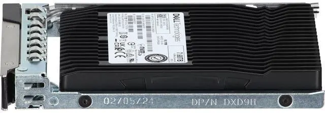 Alt view image 3 of 5 - Dell 7.68TB PCIe Gen4 NVMe RI TLC 2.5 SSD 7450 Pro (91KYJ)