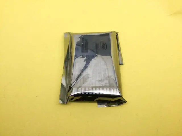 Alt view image 3 of 3 - 804605-B21 HPE 1.6TB SATA 6Gb/s Read Intensive SFF 2.5" SC SSD 805366-001