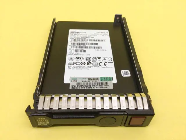 Alt view image 2 of 3 - P19939-B21 HPE 960GB SATA 6G READ INTENSIVE SFF SC 5300P SSD P21082-001