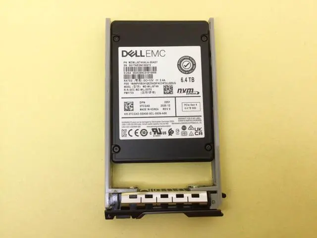 Main image of TCG4D Dell 6.4TB PCIe Gen 4 NVMe Mixed Use U.2 2.5'' SSD 0TCG4D MZ-WLJ6T40