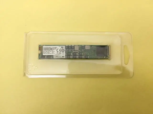 Main image of MZ-1LW1T90 Samsung PM963 Series 1.92TB NVME PCIe M.2 2210 SSD MZ1LW1T9HMLS