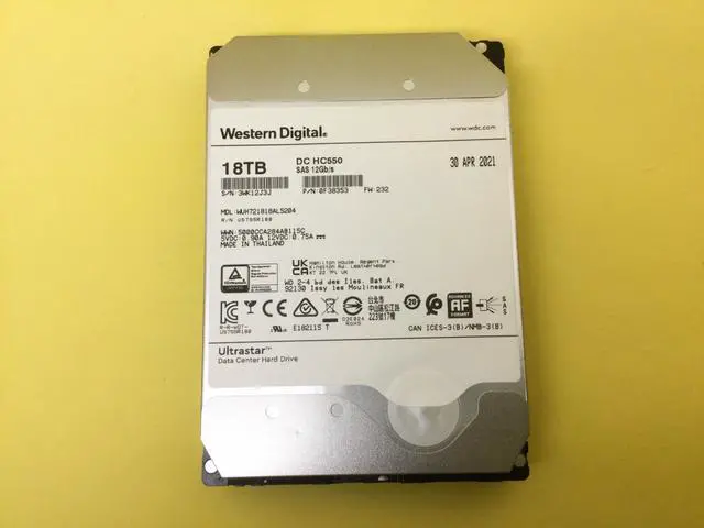 Main image of (NOT FOR HOME PC!) WD Ultrastar DC HC550 18TB 7.2K SAS 12Gb/s 512MB 3.5in HDD WUH721818AL5204