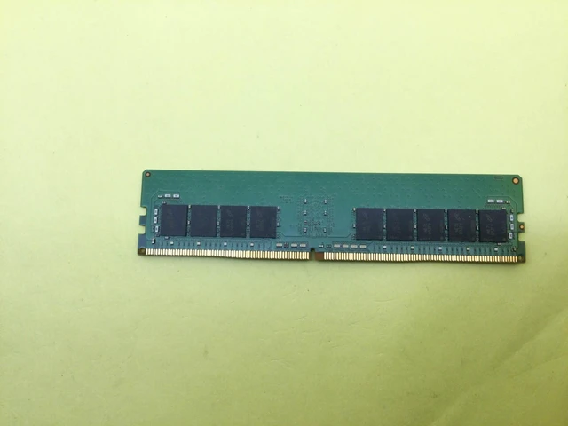 Alt view image 2 of 3 - MICRON 32GB (1X32GB) 2Rx8 PC4-3200AA SERVER MEMORY MTA18ASF4G72PDZ-3G2E1
