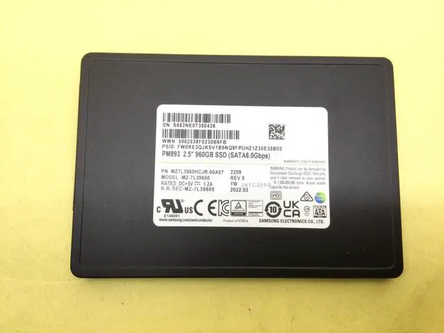 Main image of Samsung PM893 960GB SATA III 6Gbps 2.5" Internal SSD MZ-7L39600