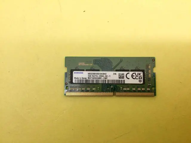 Main image of Samsung 16GB 1RX8 PC4-3200AA SODIMM Laptop Memory M471A2G43AB2-CWE