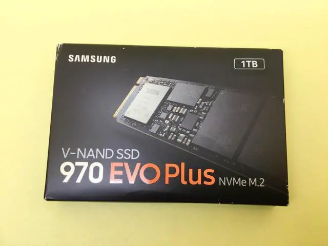 Alt view image 4 of 6 - Samsung 970 EVO Plus 1TB M.2 PCIe NVMe Internal SSD MZ-V7S1T0B/AM Sealed