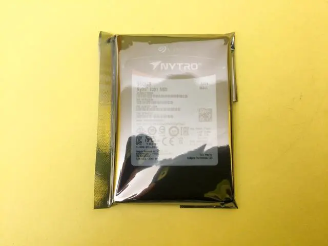Alt view image 2 of 2 - Seagate Nytro 1351 960GB SATA 6Gb/s Internal 2.5inch SSD XA960LE10063