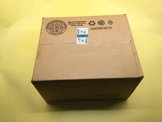 Main image of P07926-B21 HPE 960GB SATA 6G MIXED USE SFF SC SSD P08692-001