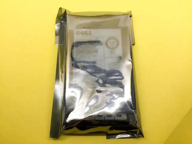 Alt view image 3 of 3 - 47J3K DELL 1.6TB SATA 6Gb/s Write Intensive 2.5in SSD 047J3K MZ-7KM1T6A