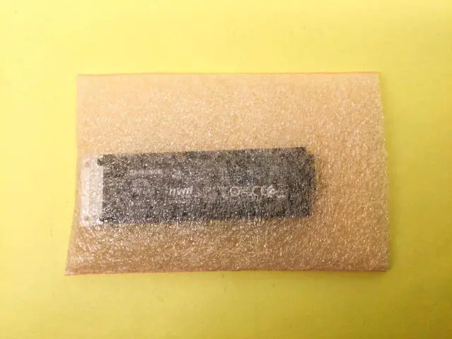 Alt view image 3 of 3 - Samsung PM9A3 3.84TB E1.S 9.5 mm NVMe PCIe 4.0 SSD MZ-TL23T8A