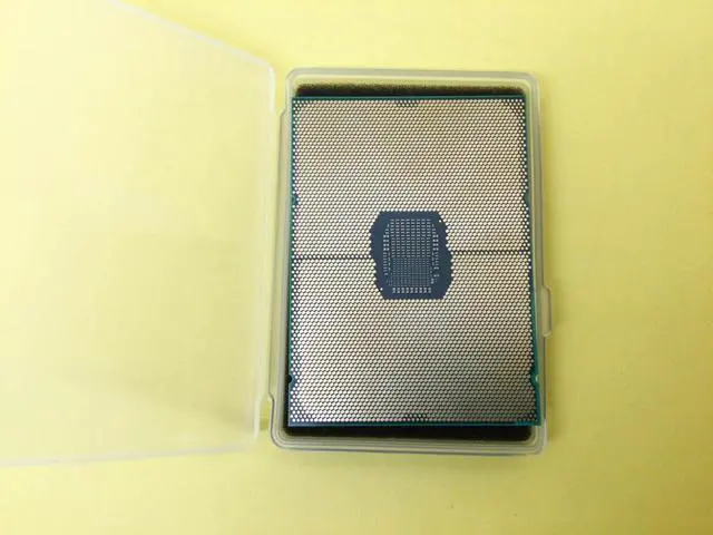 Alt view image 2 of 3 - SRKXE Intel Xeon Gold 5318Y 24-Core 2.1GHz 36MB Cache 165W LGA4189 Server CPU