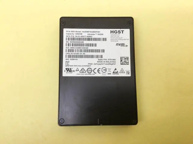 Main image of WD HGST Ultrastar SN200 3.2TB MLC PCIe NVMe 2.5in SSD HUSMR7632BDP301